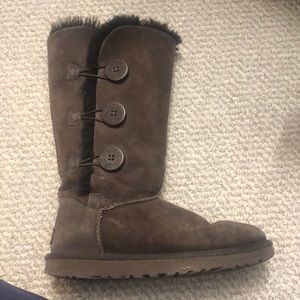 3 button brown uggs